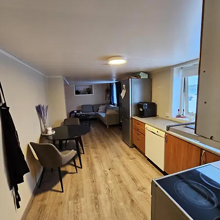 شقة Cozy With Two Bedrooms *